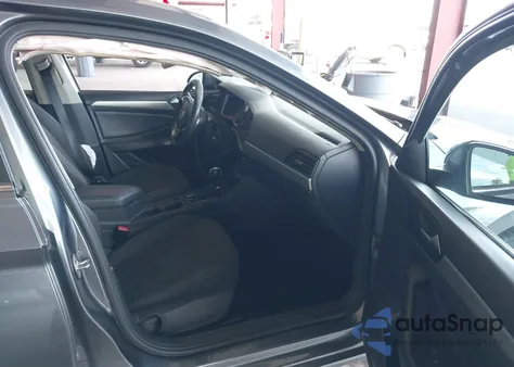 2019 Volkswagen Jetta 1.4T R-Line/1.4T S/1.4T Se из США, поврежденный, VIN 3VWC57BU1KM128512